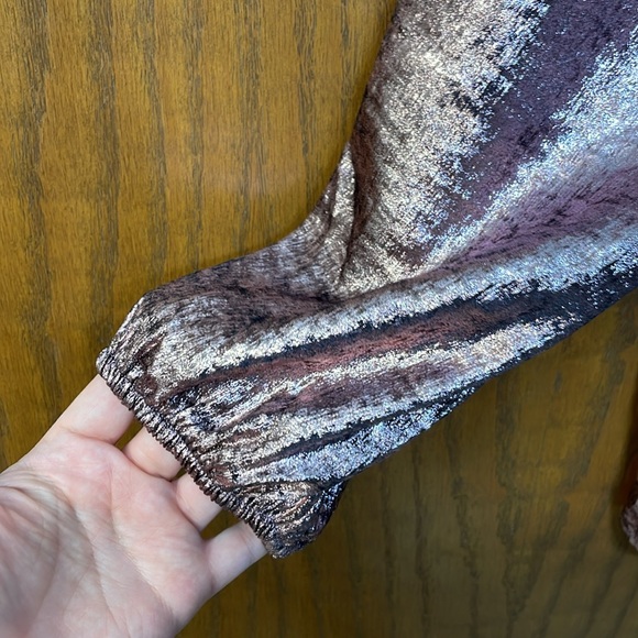 LANE BRYANT NWT Sz 14/16 Swing Satin Boatneck Blouse Festive Metallic Rose Pink - Picture 4 of 12